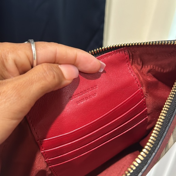 ❤️BURBERRY Horseferry Check Peyton Crossbody Clutch Bag Red - Picture 12 of 15